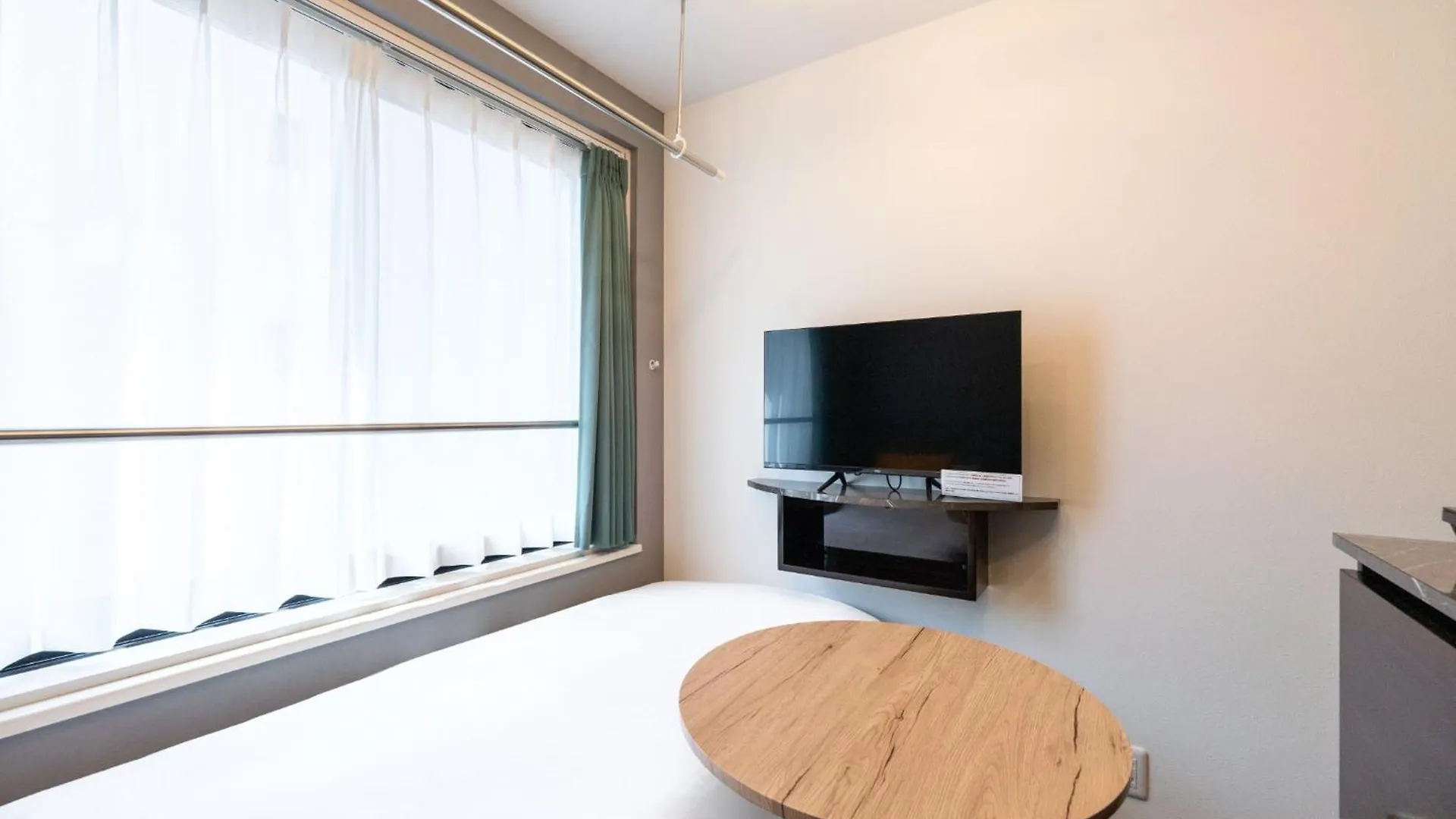 Hj Place Shibuya Tokyo 0*,  Japan